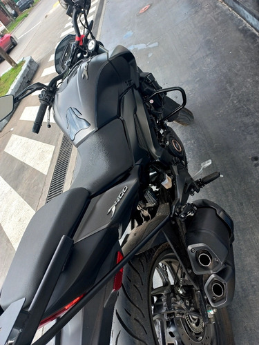 Imagen 2 de 7 de Dominar Bajaj Dominar 400