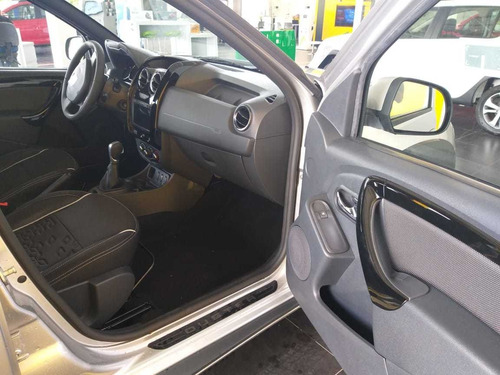 Renault Duster Oroch Automático Mod 2022