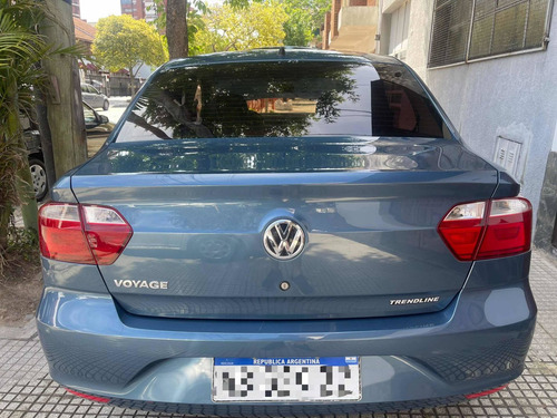 Imagen 5 de 25 de Volkswagen Voyage 2018 1.6 Trenline 101cv