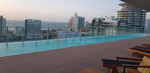 Apartamento En Venta Y Alquiler Temporal En Brava - Punta Del Este- Piso Alto- Ref: 26867