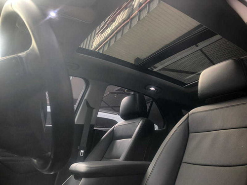 Imagem 10 de 11 de Chevrolet Equinox Premier