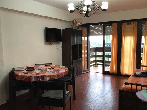 Imagen 5 de 14 de Departamento En Pinamar Frente Al Mar Para 4 Personas
