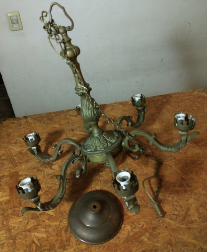 Araña Antigua De Bronce Macizo 6 Luces Con Tulipas. (Usado)
