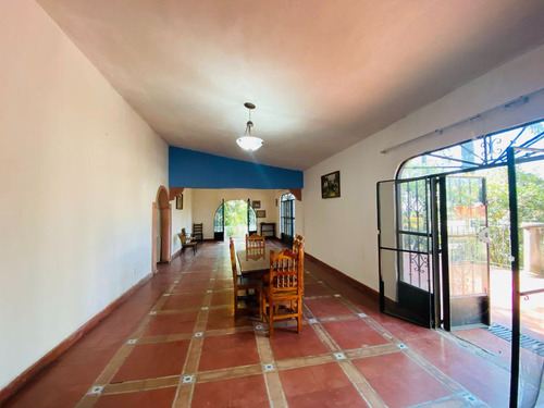 Casa Comercial En Lomas De Atzingo, Cuernavaca, Morelos - Caen-1098-cc