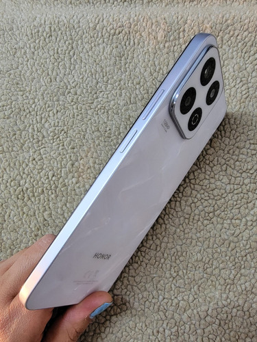 Teléfono Honor X7c 4g 6.77 Celular 256gb 8gb Ram 108mp Camera Android 14 6000mah Smartphone Blanco (Usado)