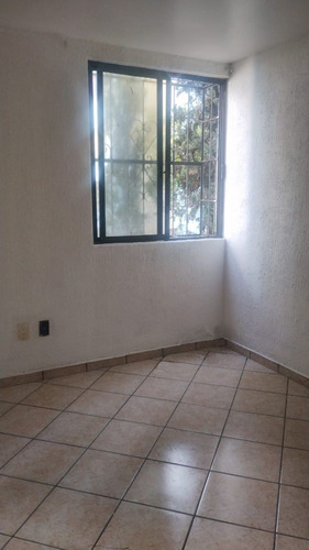 Departamento En Venta, Col. Culhuacán