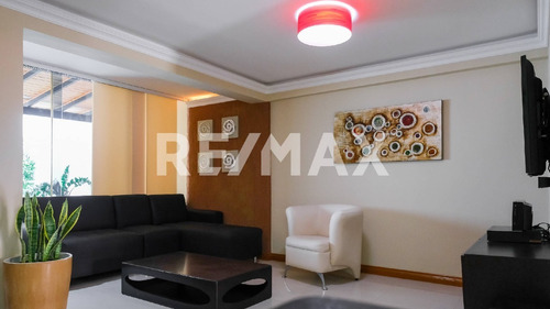 Imagen 13 de 25 de Remax Infinity Vende Espectacular Townhouse En Tazajal 139723 Frances Mijares 04144990396