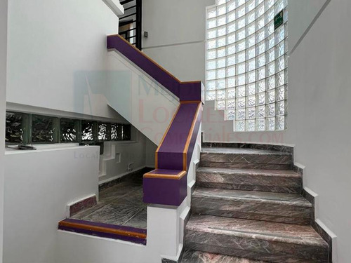 Oficina En Renta Los Paraisos, Leon Gto 400 M2