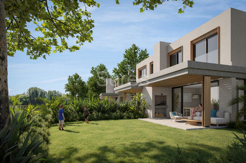 Venta Casa 3 Dormitorios, Carrasco - Ayres Polo (ref: Srs-12228)
