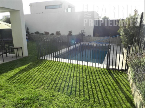 Imagen 4 de 20 de Casa En Venta De 3 Dormitorios En Colina