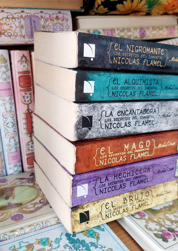 Los Secretos Del Inmortal Nicolas Flamel Michael Scott Saga (Usado)