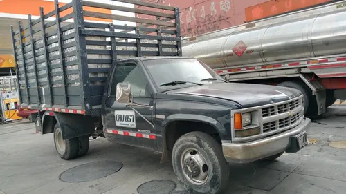 Chevrolet Cheyenne 5.7 C3500