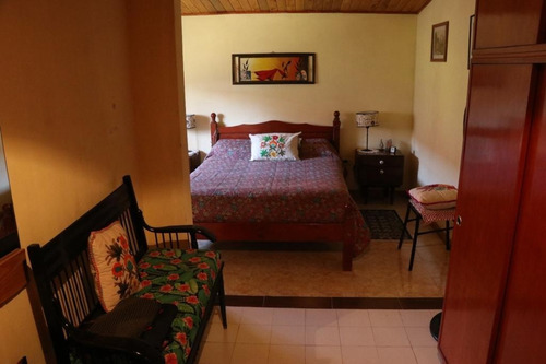 Imagen 5 de 8 de Venta De Casa Quinta En Carmen De Areco, Excelente Ubicación!