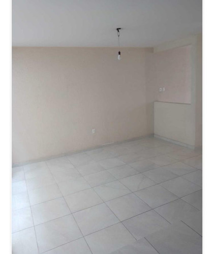 Casa En Venta En Nueva Chapultepec, Morelia, Michoacán De Ocampo C.p. 58280