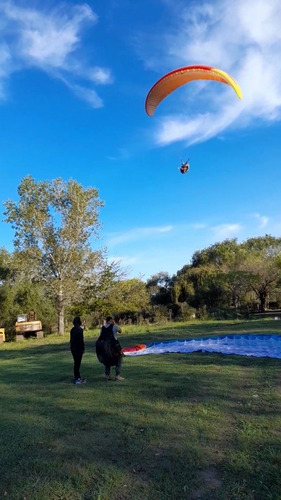 Imagen 10 de 10 de Parapente En Buenos Aires