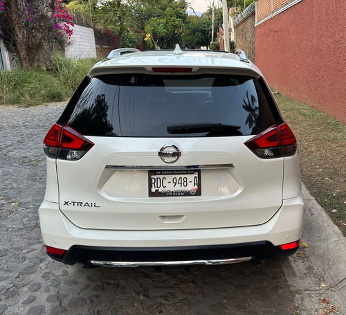 Nissan X-Trail 2.5 Exclusive 2 Row Cvt