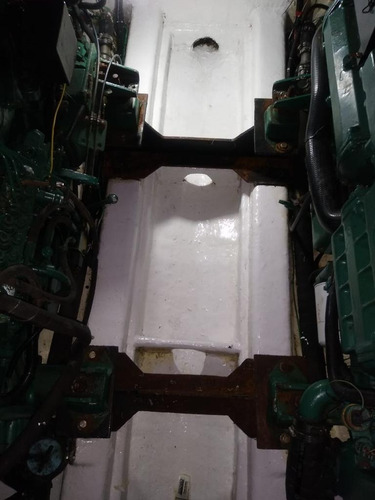 Intermarine 440 Ferretti Cimitarra Focker Lancha Iate Barco