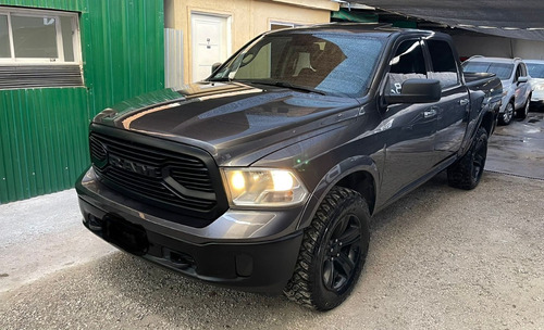 Dodge Ram 1500 5.7 V8 Laramie 4x4 2016