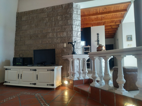 Imagen 5 de 30 de Venta Ph 4 Amb. Centro De Lujan Reciclado- Permuta