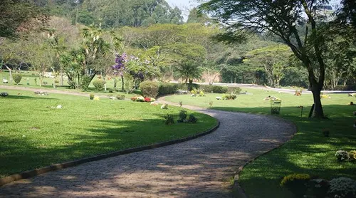 Jazigo No Cemitério Do Morumbi Com 3 Gavetas