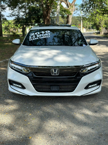 Honda  Accord  Sport 2.0t