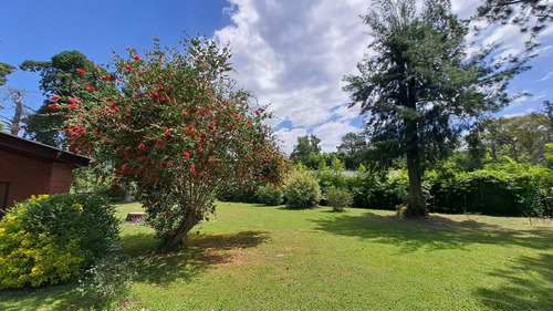 Casa En Venta - 2 Dormitorios 1 Baño - Cochera - 2470mts2 - Comarca Del Sol, Exaltación De La Cruz