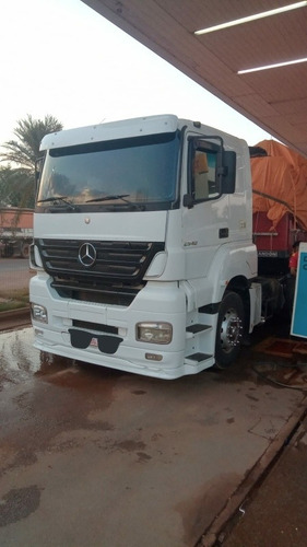 Imagem 1 de 7 de Mercedes 2540
