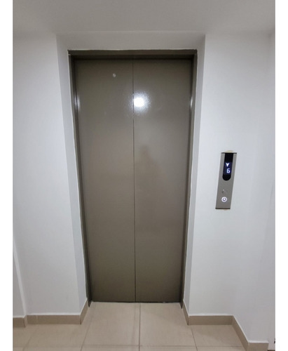 Apartamento Amoblado De 35 Mts, Barrio Villa Carmenza