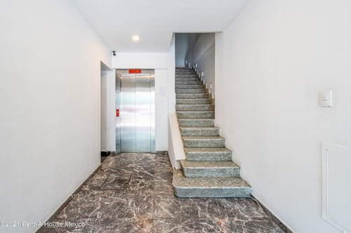 Imagen 9 de 12 de Departamento En Venta En Roma Norte 214981al