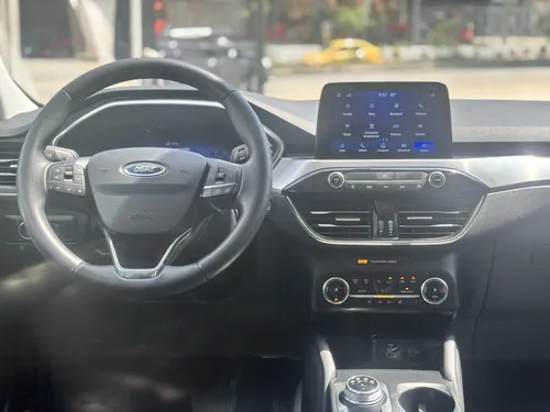 Ford Escape TITANIUM 2.0 CC 4X4