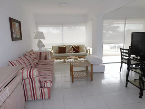 Apartamente Fte Al Mar Alquila Consulte