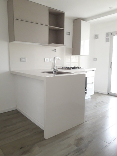 Imagen 13 de 14 de Departamento En Venta En Lanus Oeste