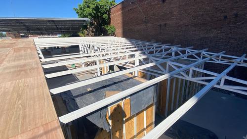 Construcción Vestuario Gimanasio Canchas Pádel Tenis Futbol