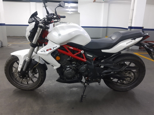 Imagen 4 de 9 de Benelli Tnt 300