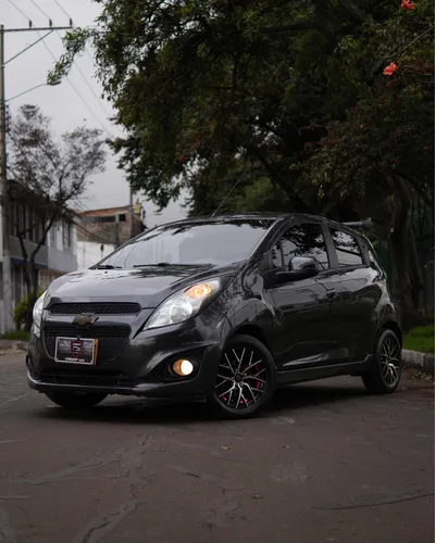 Chevrolet Spark GT 1.2 LTZ FE