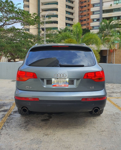 Audi Q7 V8 4.2l Gris 2007