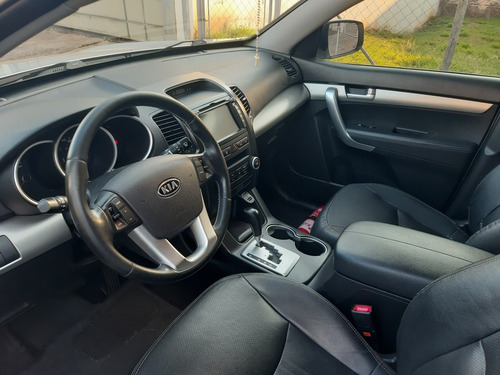 Kia Sorento 2.4 Ex 5l 4x2 Aut. 5p 2013