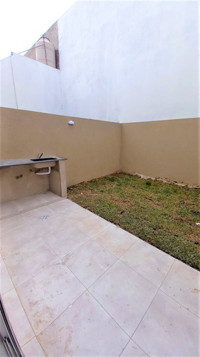 Imagen 7 de 14 de Duplex 3 Amb - Cochera Y Patio - A Estrenar // Merlo 1100