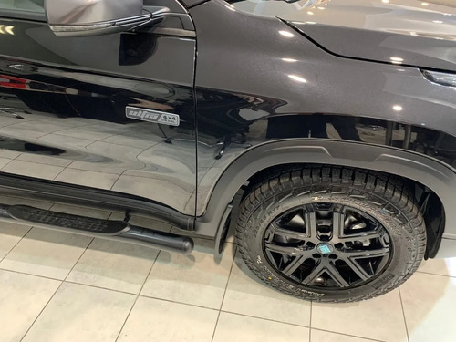 Imagen 7 de 19 de Fiat Toro 2.0 350 Multijet Ultra 4x4 At9 / F.r