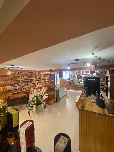Imagen 8 de 14 de Bodegon En Colinas De Pirineos En Venta Lh