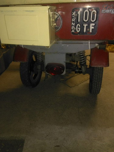 Moto Zanella Tricargo 75 Cm. Cub. Con Caja Para Reparto