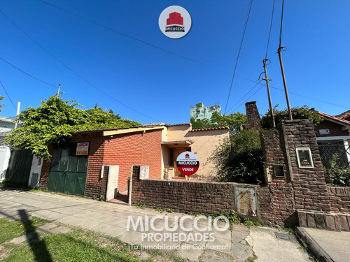 Casa En Venta, Don Bosco 771 Entre Mitre Y Colón, Escobar Centro