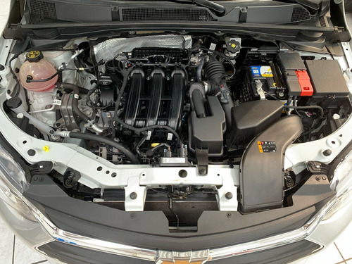 Chevrolet Onix plus 1.0 Lt 4p