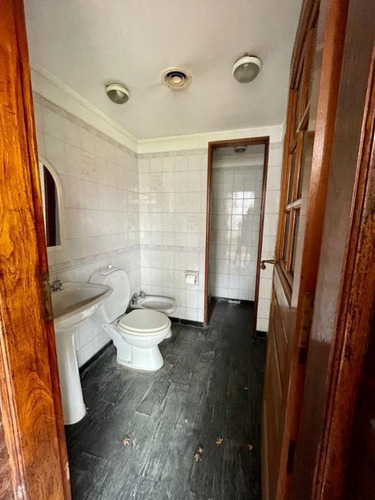 Imagen 26 de 30 de Excelente Casa Con Piscina En Venta - Lomas De Zamora