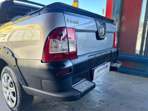 Fiat Strada 1.4 Working Cab. Dupla Flex 2p