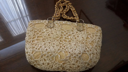 Dos Bolsos Tipo Playeros, Uno De Blaque