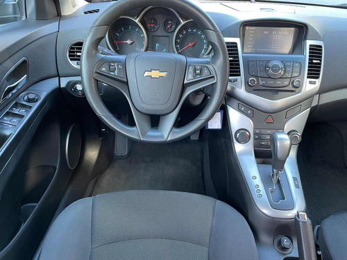 Imagem 4 de 9 de Chevrolet Cruze 1.8 Lt Automático