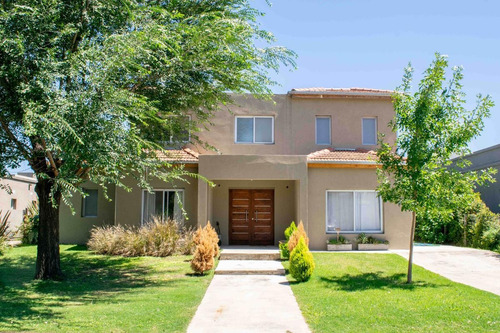 Imagen 1 de 25 de Casa - La Comarca