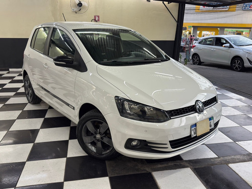 Volkswagen Fox 1.6 Run Total Flex 5p