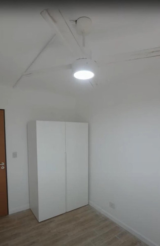 Casa En Venta - 2 Dormitorios 1 Baño - Cochera - 1.500mts2 - San Vicente